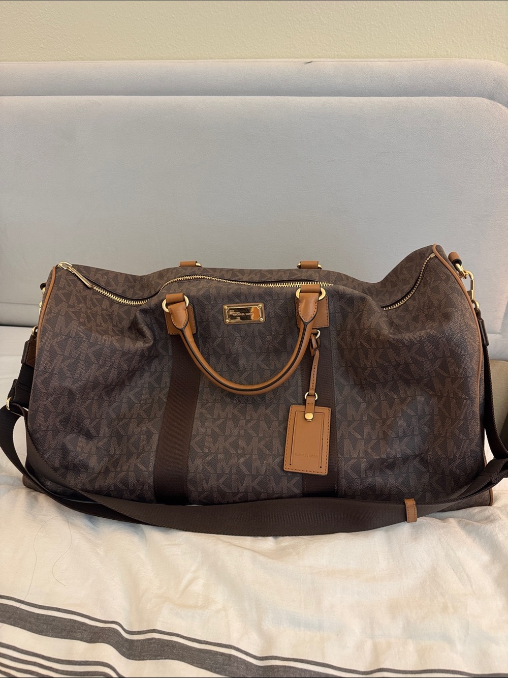 Michael Kors Brown Signature MK Canvas Duffel - Picture 2 of 13